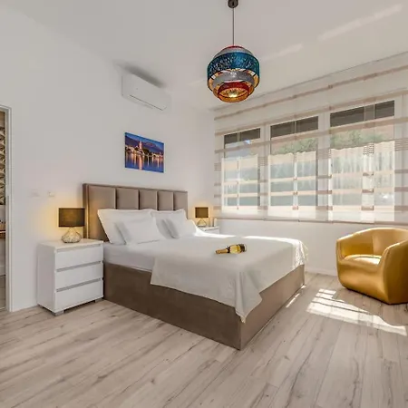 Villa Relax Tanasia With A Pool Near Split *