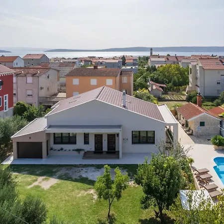 Relax Tanasia With A Pool Near Split Villa