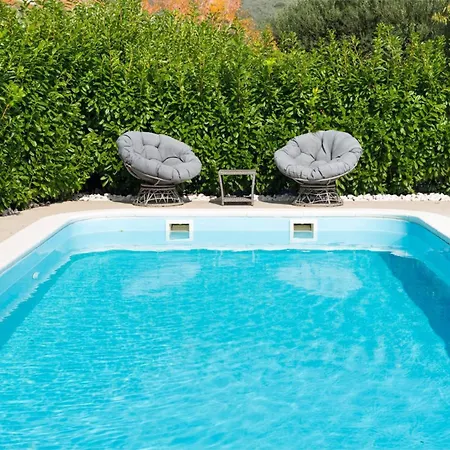 빌라 Relax Tanasia With A Pool Near Split
