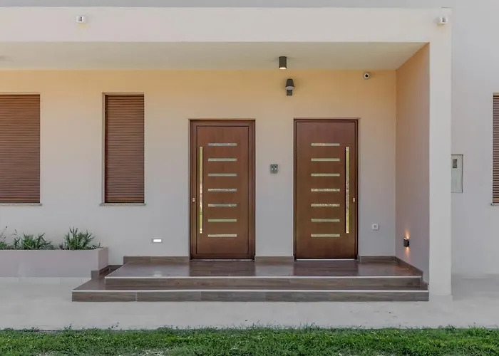 Relax Tanasia With A Pool Near Split * Kaštela